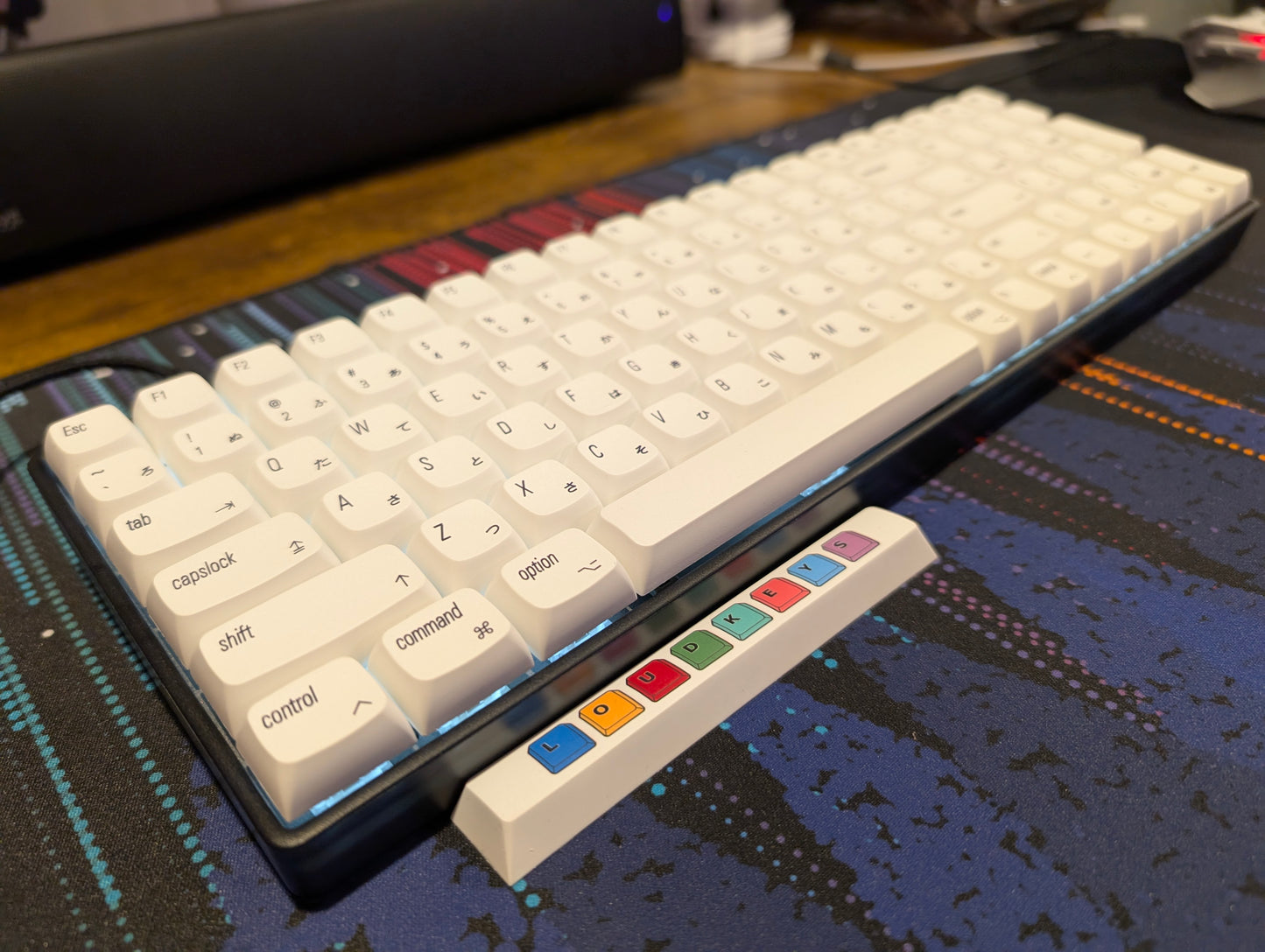 White and Black 96% Keyboard - Novice 100 with XDA Keycaps and Tactile Switches