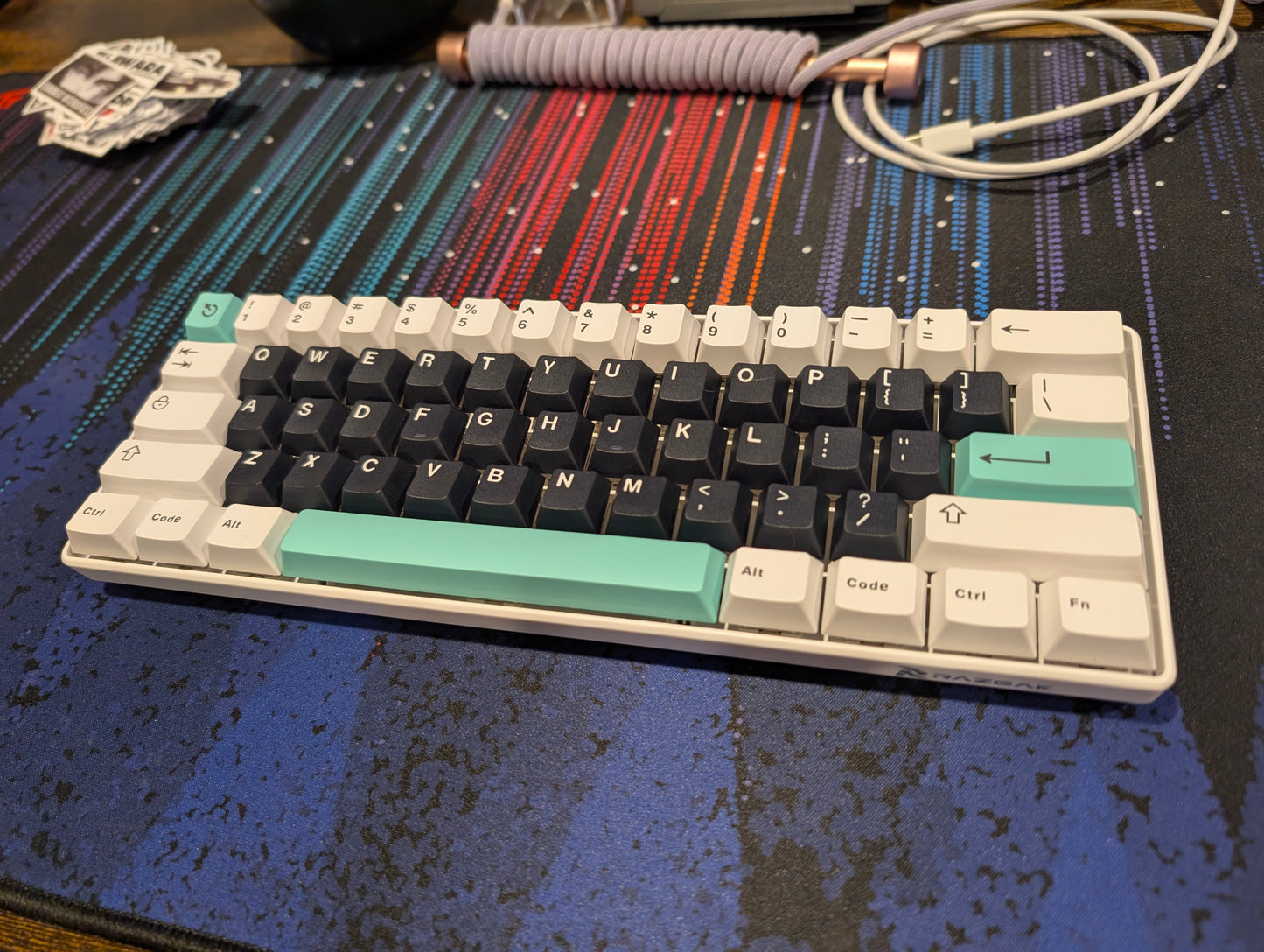 Sleek White 60% Razeak Compact Linear Keyboard