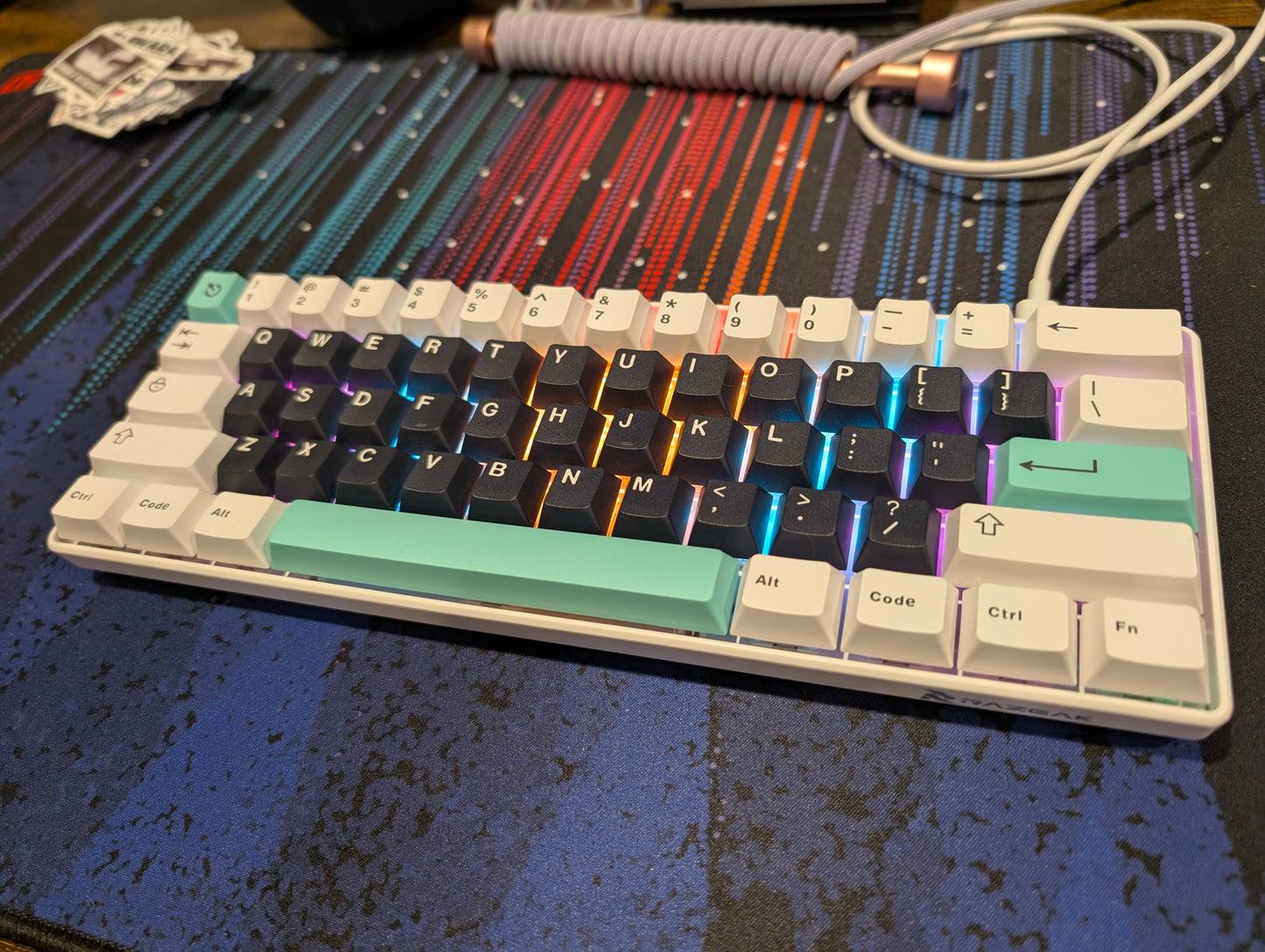 Sleek White 60% Razeak Compact Linear Keyboard